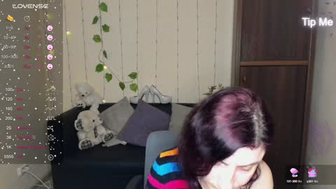 Snapshot of muse_kitty_jenia chatting on 01-24-25, 06:56 Jenya online show from 01-24-25, 06:56