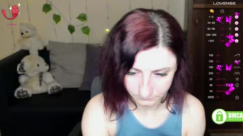 Snapshot of muse_kitty_jenia chatting on 02-11-25, 04:44 Jenya online show from 02-11-25, 04:44