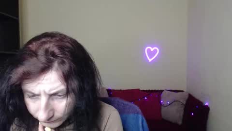 Jeneva online show from 04-01-26, 06:05