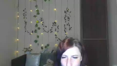 Jeneva online show from 05-21-26, 06:37