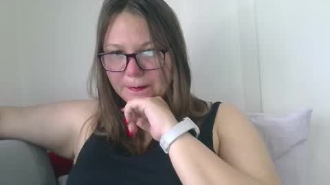 musechic_wild online show from 03-09-26, 10:52