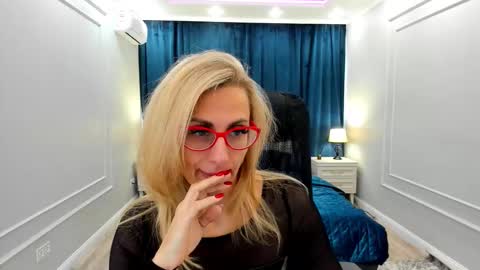 Diana online show from 02-09-25, 11:47