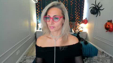 Diana online show from 10-10-25, 11:31