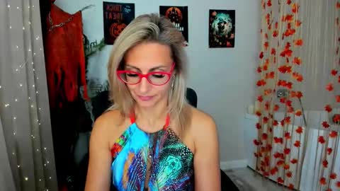 Diana online show from 10-15-25, 11:54