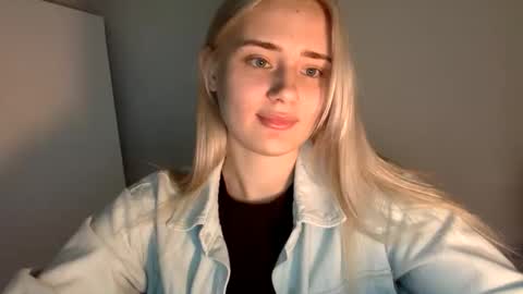 musescorner online show from 12-04-25, 05:32