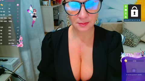 Lana online show from 01-20-25, 10:07