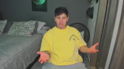 VALENTINA Luna  online show from 04-14-26, 05:24