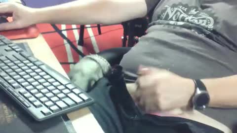 Muso online show from 01-25-25, 04:23