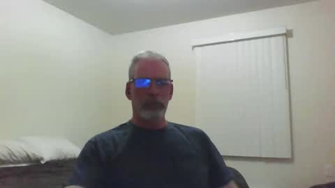 Snapshot of mustang_daddy chatting on 04-21-26, 01:07 307MountainMan online show from 04-21-26, 01:07