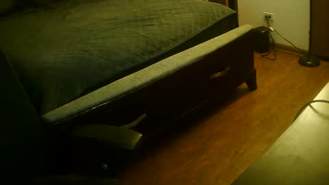 Snapshot of mustenjoyhead79 chatting on 09-21-25, 01:07 mustenjoyhead79 online show from 09-21-25, 01:07