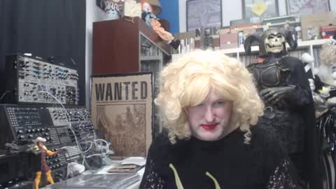 Muziknerd online show from 01-05-25, 04:47