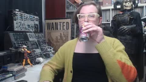 Muziknerd online show from 02-07-25, 08:11