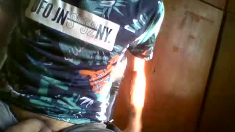 Snapshot of mvdeohot chatting on 01-07-25, 09:57 Hot Montevideo online show from 01-07-25, 09:57