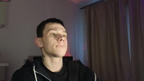 1x1 online show from 10-27-25, 08:40