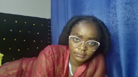 Snapshot of mwana69 chatting on 05-10-26, 12:49 mwana69 online show from 05-10-26, 12:49