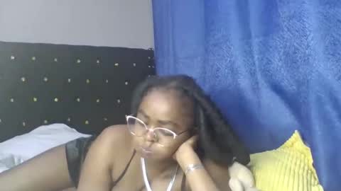 Snapshot of mwana69 chatting on 05-29-26, 03:59 mwana69 online show from 05-29-26, 03:59
