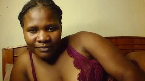 mwekas568403 online show from 11-10-25, 03:11