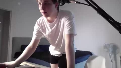 Snapshot of mxmplay chatting on 05-10-26, 02:55 alexplay online show from 05-10-26, 02:55