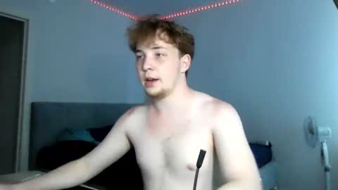 Snapshot of mxmplay chatting on 06-21-26, 09:23 alexplay online show from 06-21-26, 09:23