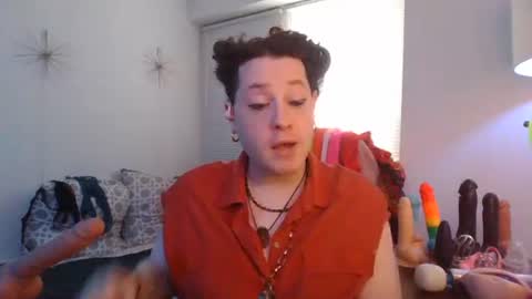 Snapshot of mxsissycharlotte chatting on 05-06-26, 04:34 Mx Charlotte online show from 05-06-26, 04:34