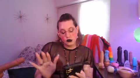 Snapshot of mxsissycharlotte chatting on 05-11-26, 07:11 Mx Charlotte online show from 05-11-26, 07:11