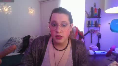 Snapshot of mxsissycharlotte chatting on 05-21-26, 05:53 Mx Charlotte online show from 05-21-26, 05:53