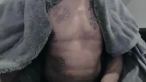 Snapshot of my432687 chatting on 02-14-25, 01:34 my432687 online show from 02-14-25, 01:34