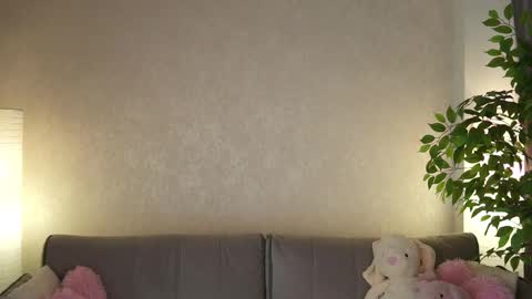 Polly online show from 03-17-26, 01:25