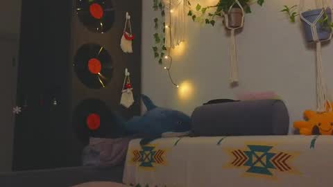 Snapshot of my_parisss chatting on 01-05-25, 10:40 PARIS online show from 01-05-25, 10:40