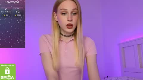 Snapshot of my_tenderness chatting on 02-14-25, 04:09 Dana online show from 02-14-25, 04:09