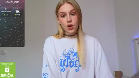 Snapshot of my_tenderness chatting on 03-01-25, 01:18 Dana online show from 03-01-25, 01:18