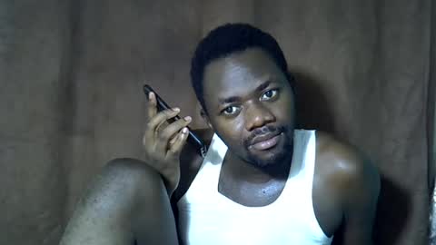 Snapshot of myeeee2 chatting on 08-09-26, 04:01 ronny online show from 08-09-26, 04:01
