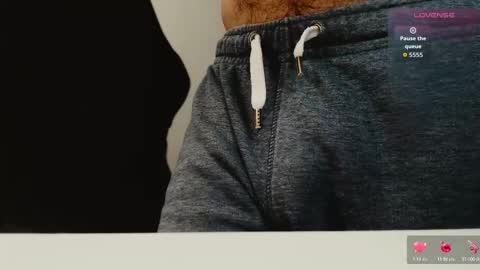 Juan  OF  myhairymacho online show from 11-16-25, 01:39