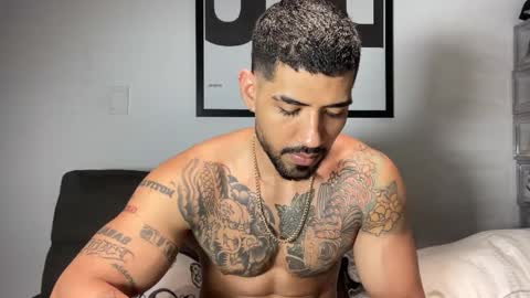 Myke esthetic online show from 10-13-25, 11:16