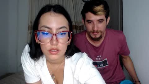 Snapshot of myke_xxx chatting on 12-27-24, 12:18 mike online show from 12-27-24, 12:18