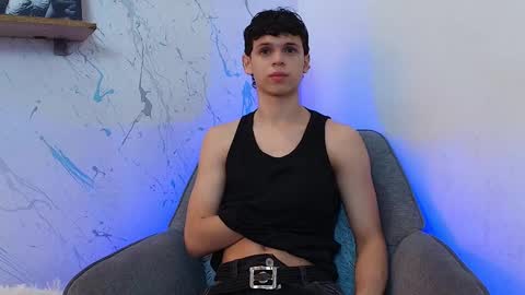 Snapshot of mykelcano chatting on 10-23-25, 02:49 Mykel online show from 10-23-25, 02:49