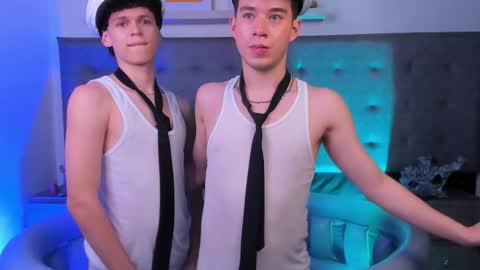 Snapshot of mykelcano chatting on 10-31-25, 09:16 Mykel online show from 10-31-25, 09:16