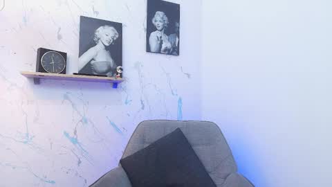 Snapshot of mykelcano chatting on 11-24-25, 05:34 Mykel online show from 11-24-25, 05:34