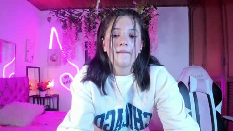 helen online show from 12-23-24, 08:22