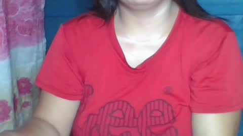 Snapshot of mylove_2004 chatting on 07-16-26, 07:09 mylove_2004 online show from 07-16-26, 07:09