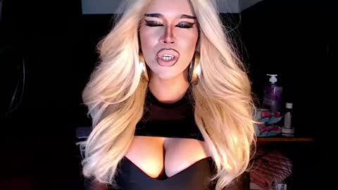 GODDESS SOFIA  take me private show or passwordshow i cum to you online show from 07-12-26, 10:28