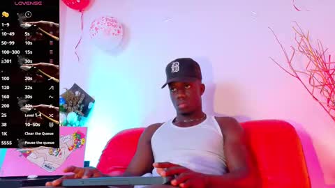 Mylo Wallace  online show from 03-07-25, 02:15