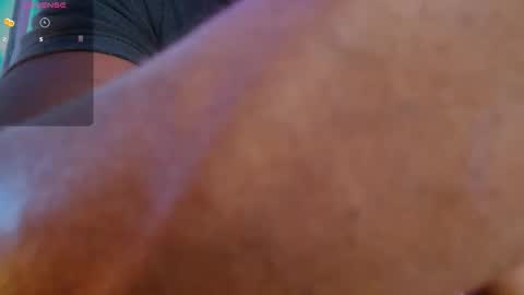 Mylo Wallace  online show from 11-24-25, 07:24