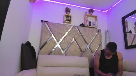Snapshot of myluandjackhot chatting on 05-05-26, 01:19 Myluandjack online show from 05-05-26, 01:19