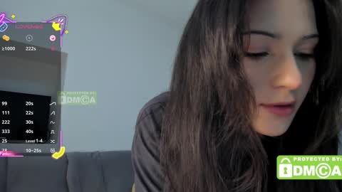 Snapshot of mymelisa chatting on 09-20-25, 12:50 hey its Mel online show from 09-20-25, 12:50