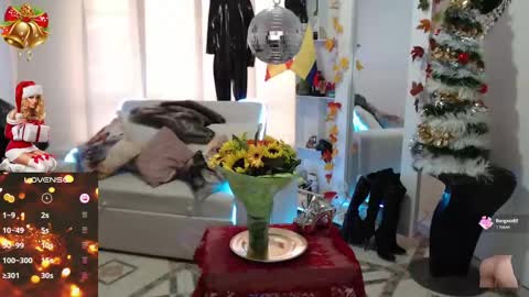 Snapshot of myrnasexxx chatting on 12-21-24, 10:19 Myrna Sessions online show from 12-21-24, 10:19
