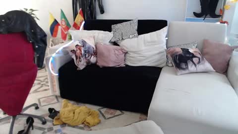 Snapshot of myrnasexxx chatting on 02-02-25, 02:13 Myrna Sessions online show from 02-02-25, 02:13