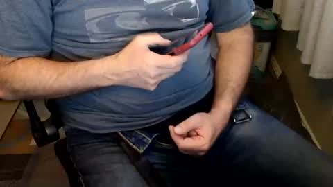 Just hanging out - No pressure online show from 04-18-26, 11:27