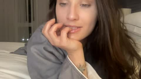 mysteriousmadam_ online show from 04-01-26, 12:55