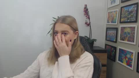 Erica online show from 12-02-25, 07:57